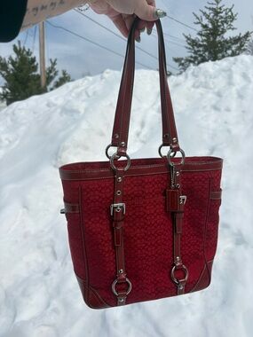 2008 Coach Signature Gallery Tote❤️